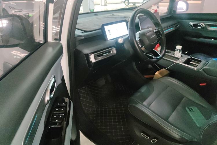 Used AION Y 2022 Plus 70 Smart Edition Left Front Seat