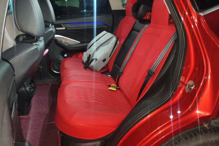 Used Wey VV6 2018 2.0T Two-Wheel-Drive Ultra-Luxury Version China V Standard
