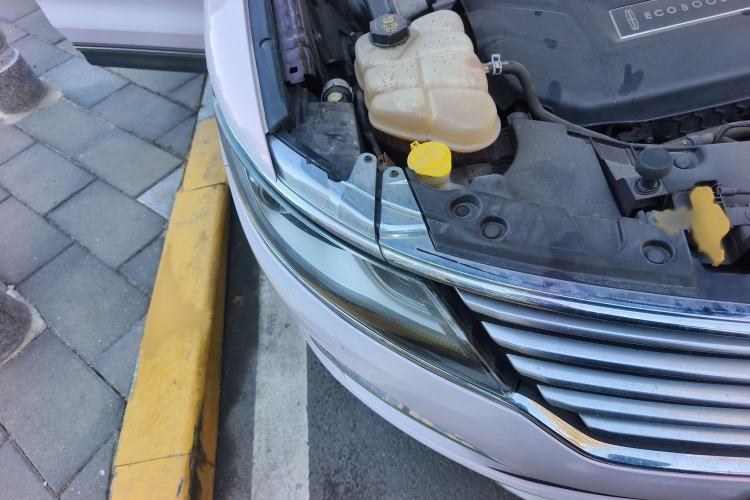 Used Lincoln MKC 2016 2.0T Two-Wheel Drive Luxury Edition