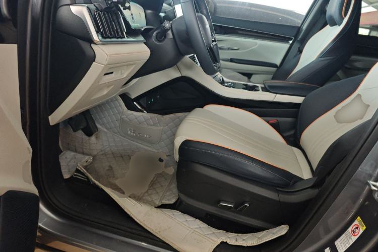 Used BYD Song PLUS New Energy 2024 Honor Edition EV 520km Premium Model
