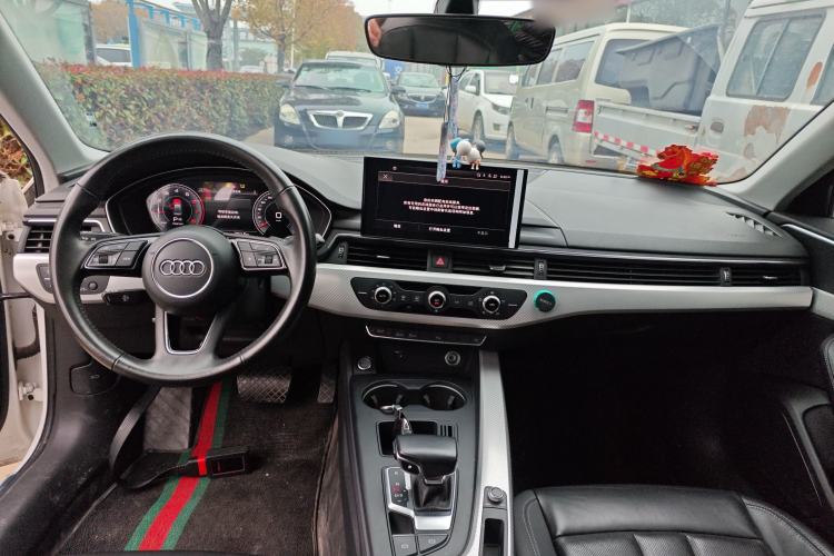 Used Audi A4L 2020 40 TFSI Fashionable and Elegant Model