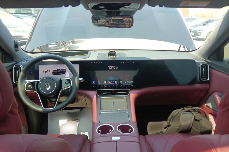 Used Hima AITO M8 2025 Extended-Range Ultra Version 53.4 kWh 5-Seater Edition Center Console