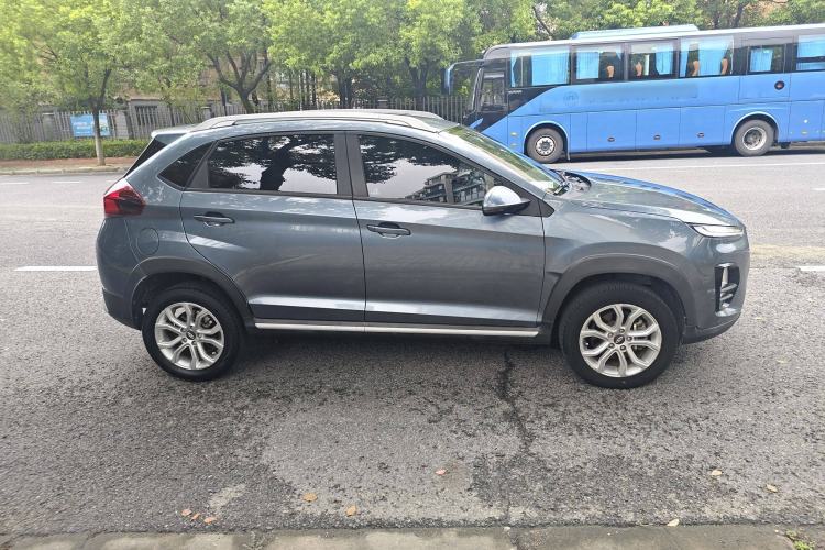 Used Chery Tiggo 3X 2021 PLUS 1.5L CVT Thrilling Red Date Edition