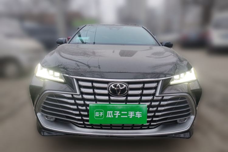 Used Toyota Avalon 2024 Dual-Motor 2.0L Luxury Edition
