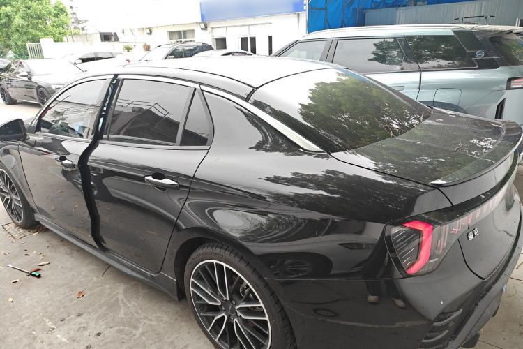 Used Lynk & Co 03 2025 2.0TD DCT Champion Edition Pro Exterior 2