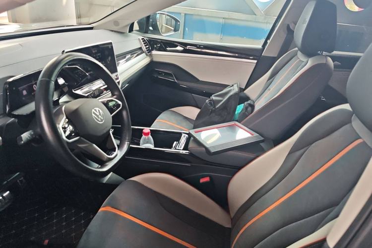 Used Volkswagen ID.6 CROZZ 2021 Revised Version Long-Range PRO Edition