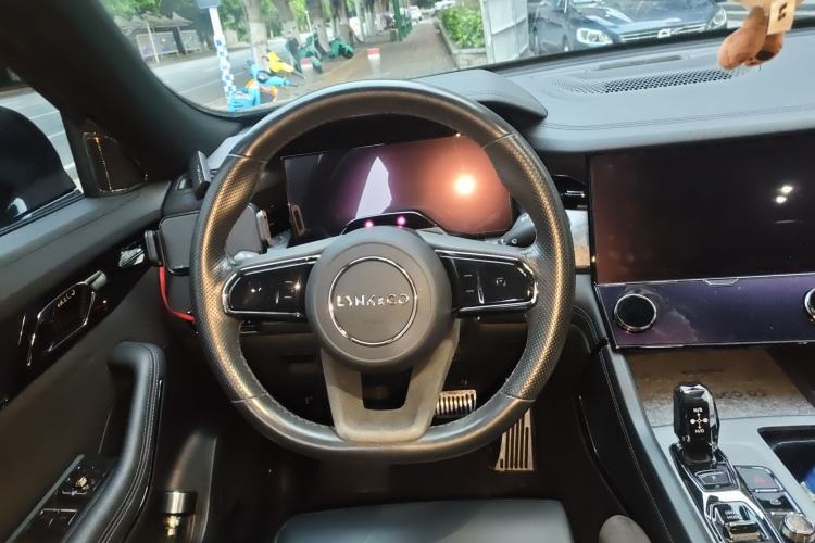 Used Lynk & Co 09 EM-P 2021 2.0T PHEV Halo Six-Seater