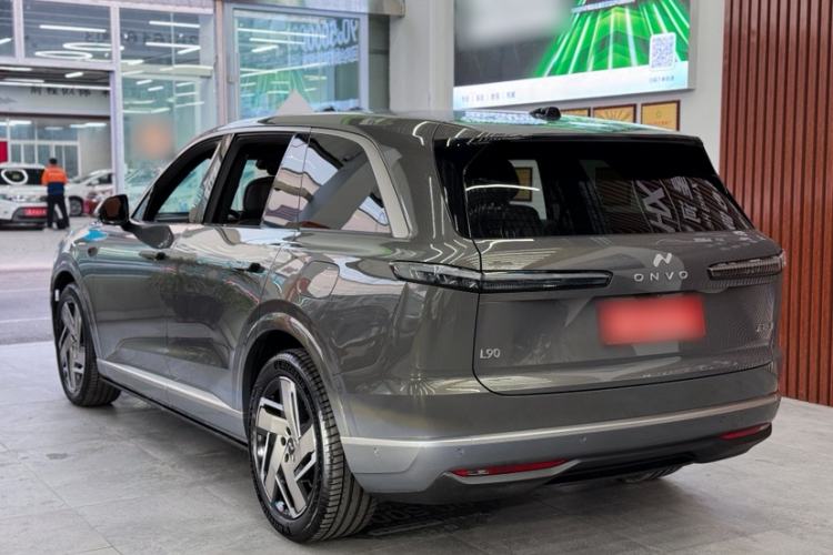 Used ONVO Luxeed L90 2025 Model—Max Six-Seater Version Exterior 3