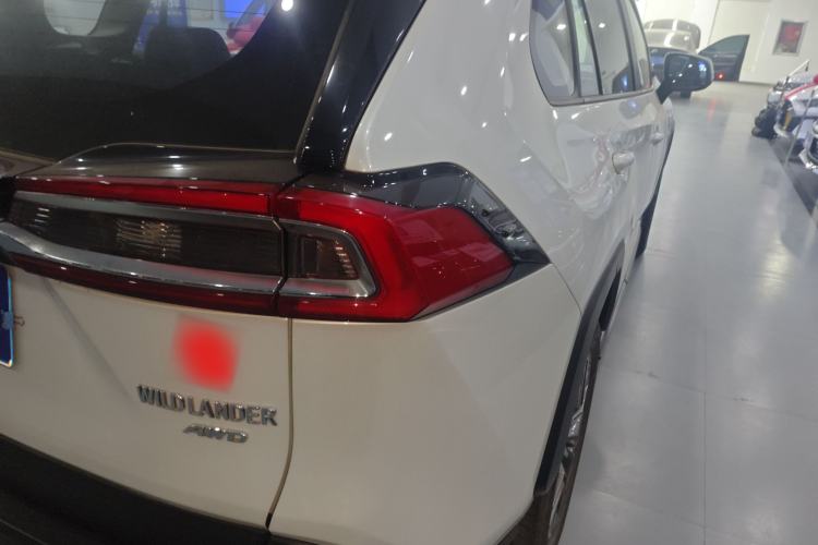 Used Toyota Wildlander 2023 2.0L CVT Four-Wheel Drive Luxury PLUS Edition
