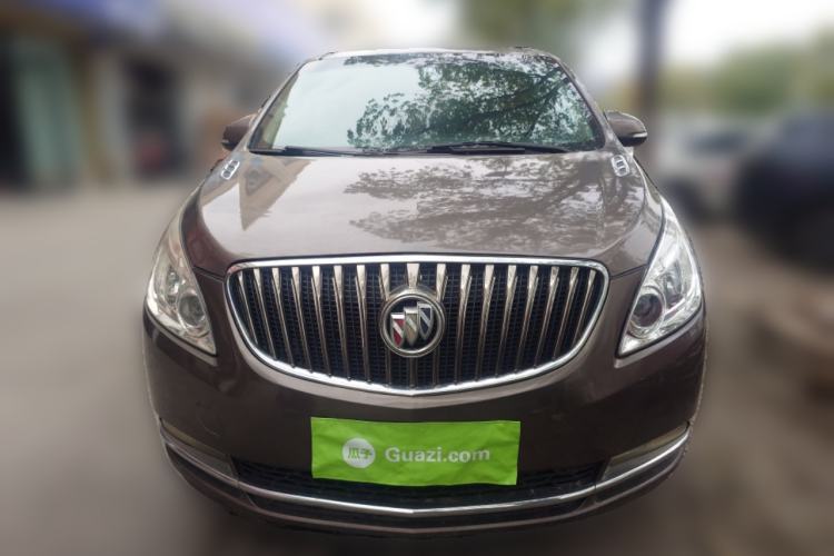 Used Buick GL8 2014 2.4L CT Luxury Business Comfort Edition
