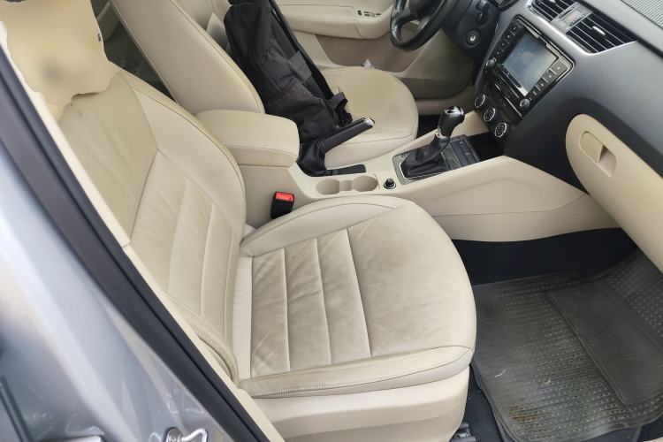 Used Skoda Octavia 2015 1.4TSI DSG Yijun Edition Right Front Seat