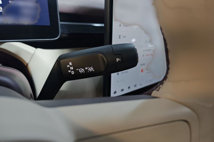 Used Zeekr X 2025 Four-Seater Rear-Drive Cube Version
