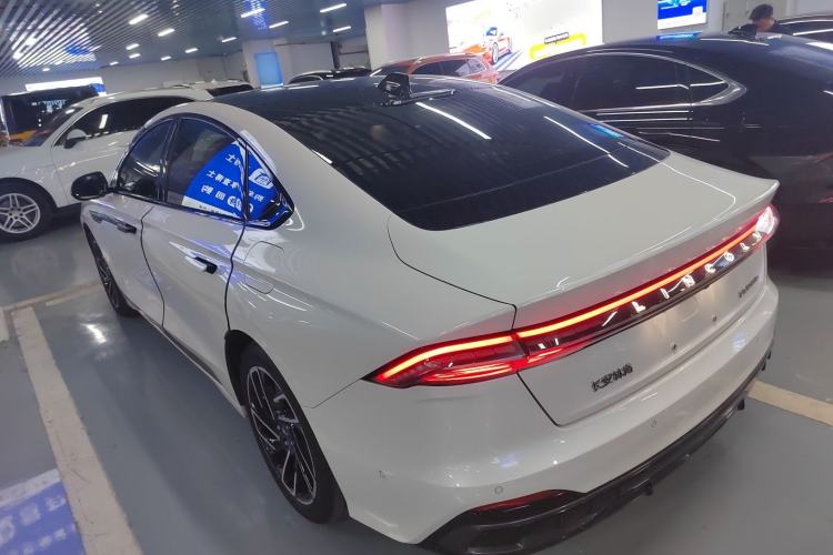 Used Lincoln Z 2022 iCool Luxury Edition
