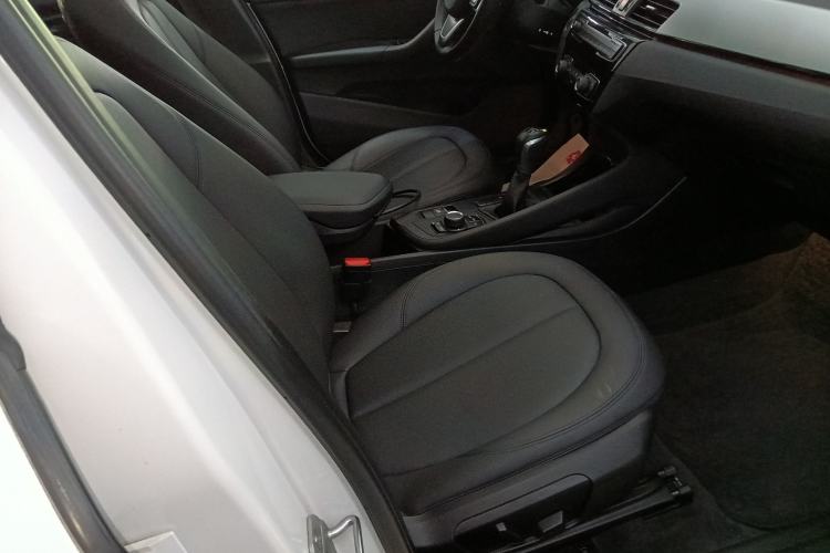 Used BMW X1 2016 sDrive18Li Fashion Model Right Front Seat