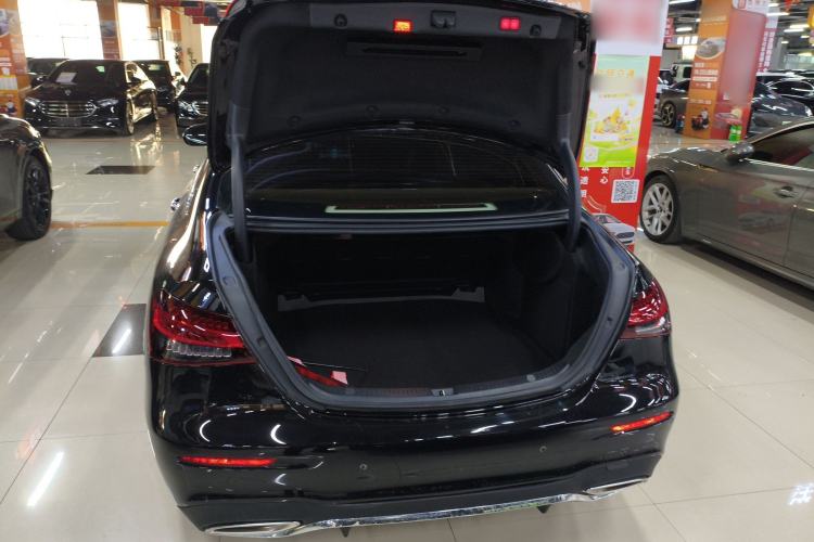 Used Mercedes-Benz E-Class 2022 E 300 L Sport Luxury Edition Trunk