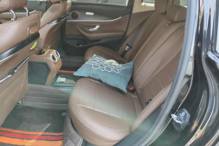 Used Mercedes-Benz E-Class 2017 E 300 L Sporty and Stylish Model