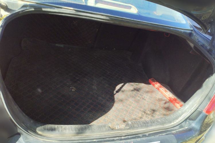 Used Bestune B50 2013 1.6L manual luxury version Trunk