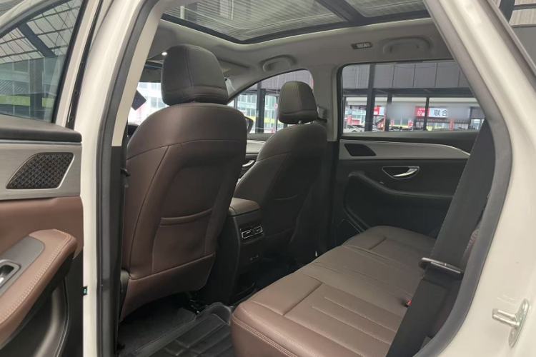 Used JETOUR X90 PLUS 2023 1.6TD DCT Flat-Platform + 5 Seats
