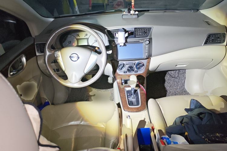 Used Nissan Sylphy 2012 1.6 XL CVT Luxury Edition
