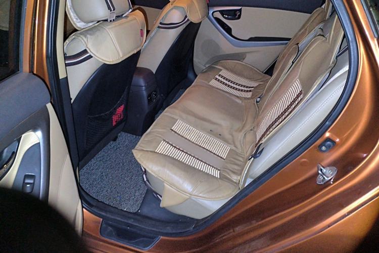 Used Hyundai Elantra (5th Generation / Langdong) 2012 1.6L Automatic Prestige Model