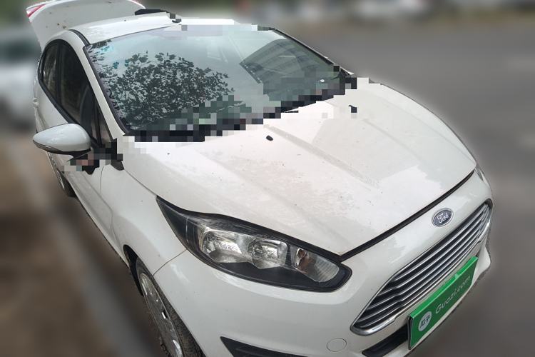 Used Ford Fiesta 2013 Sedan 1.5L Manual Fashion Edition Front Right 45 Deg