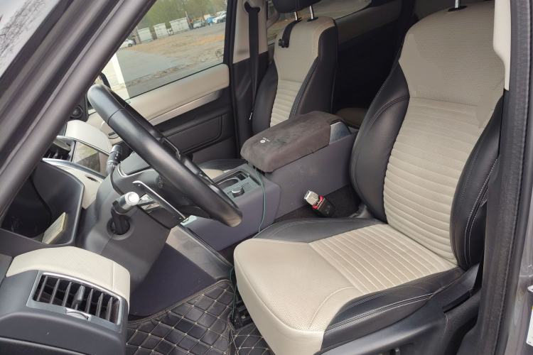 Used Land Rover Discovery 2021 360 PS R-Dynamic SE