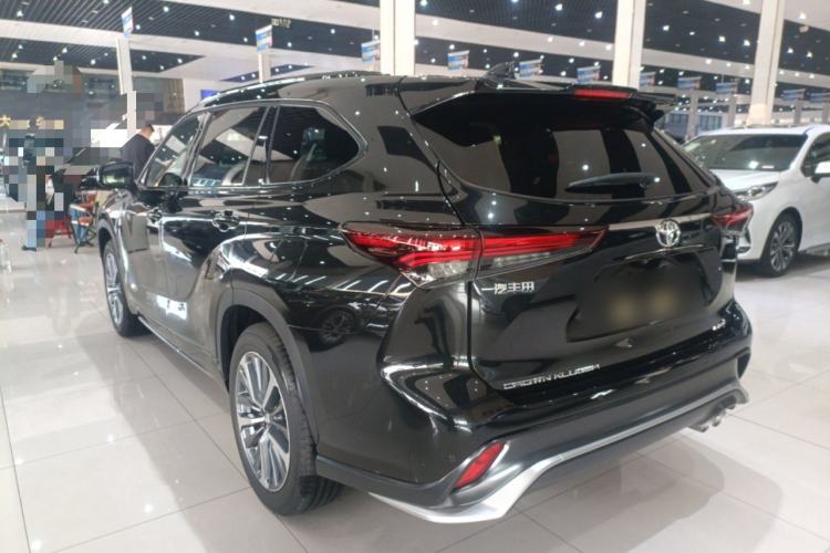 Used Toyota Crown Kluger 2026 Model 2.5L HEV All-Wheel-Drive Prestige Edition Rear Left 45 Deg