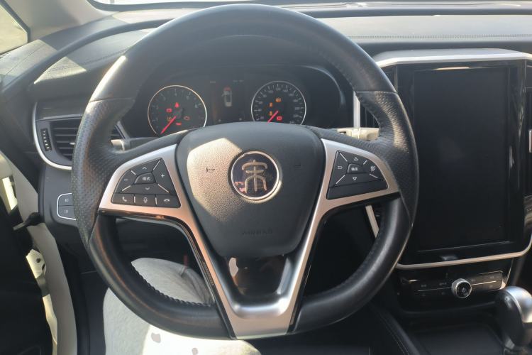 Used BYD Song MAX 2017 1.5T Automatic Smart Connect Elite 7-Seater