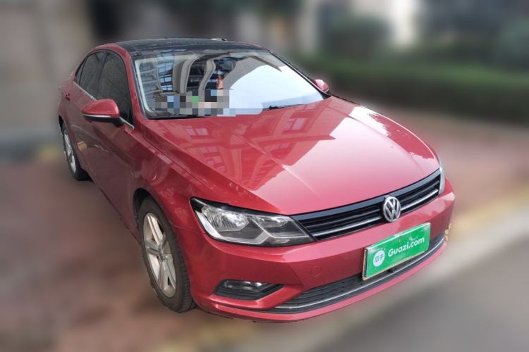 Used Volkswagen Lamando 2018 280TSI DSG Comfort Edition Front Right 45 Deg