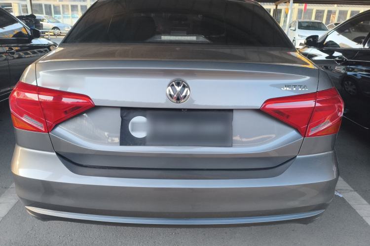 Used Volkswagen Jetta 2017 1.4L Manual Fashion Edition