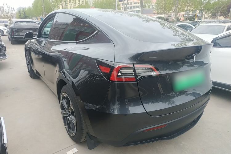 Used Tesla Model Y 2024 Rear-Wheel-Drive Version
