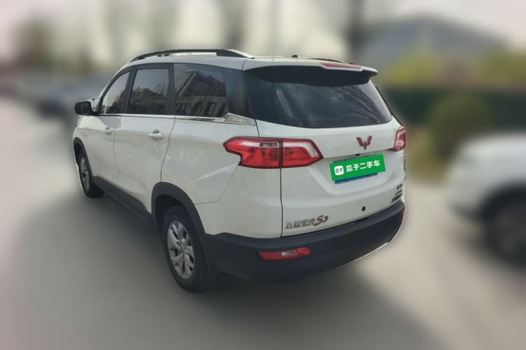 Used Wuling Hongguang S3 2019 1.5L Manual Comfort Model China VI Standard
