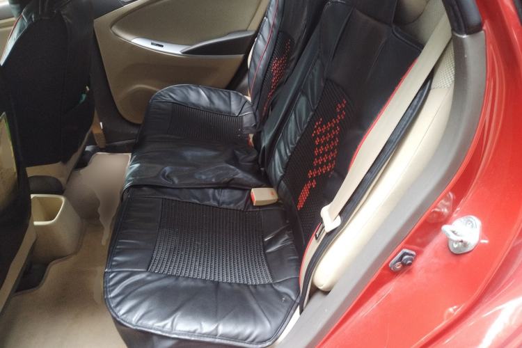 Used Hyundai Verna (older generation) 2013 Sedan 1.4L Automatic Standard GL Model Left Rear Seat