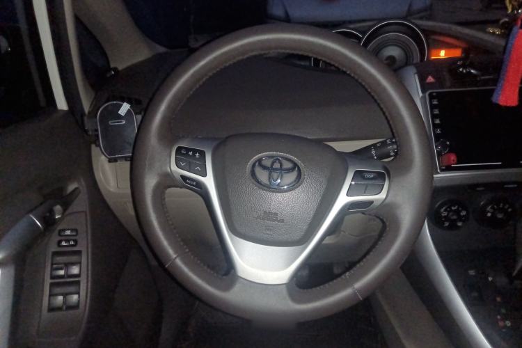 Used Toyota Verso 2014 Starlight 180E CVT Elite Multi-Function Edition