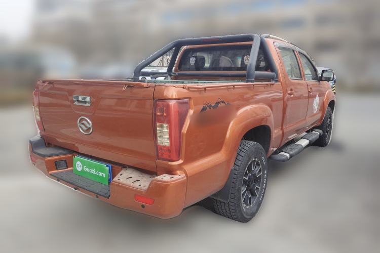 Used Huanghai Jiaolong 2015 2.4L Two-Wheel Drive Gasoline Sport Edition 4G69S4N
