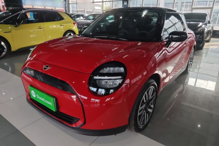 Used MINI Electric COOPER 2024 456km COOPER E Classic Edition