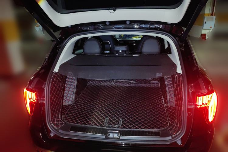 Used Lynk & Co 01 2017 2.0T Two-Wheel Drive Pro Edition Trunk