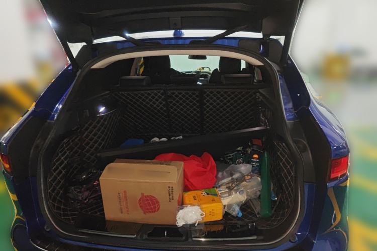 Used Jaguar F-PACE 2018 3.0 SC Four-Wheel Drive R-Sport Sport Edition Trunk