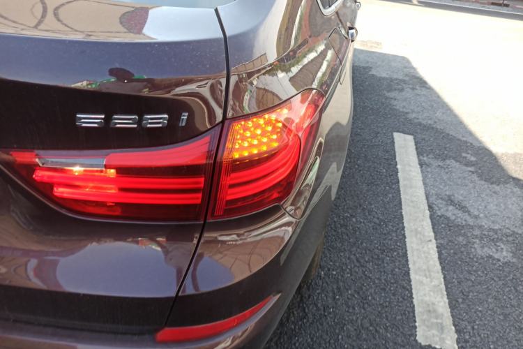 Used BMW 5 Series GT 2015 528i Leading Model