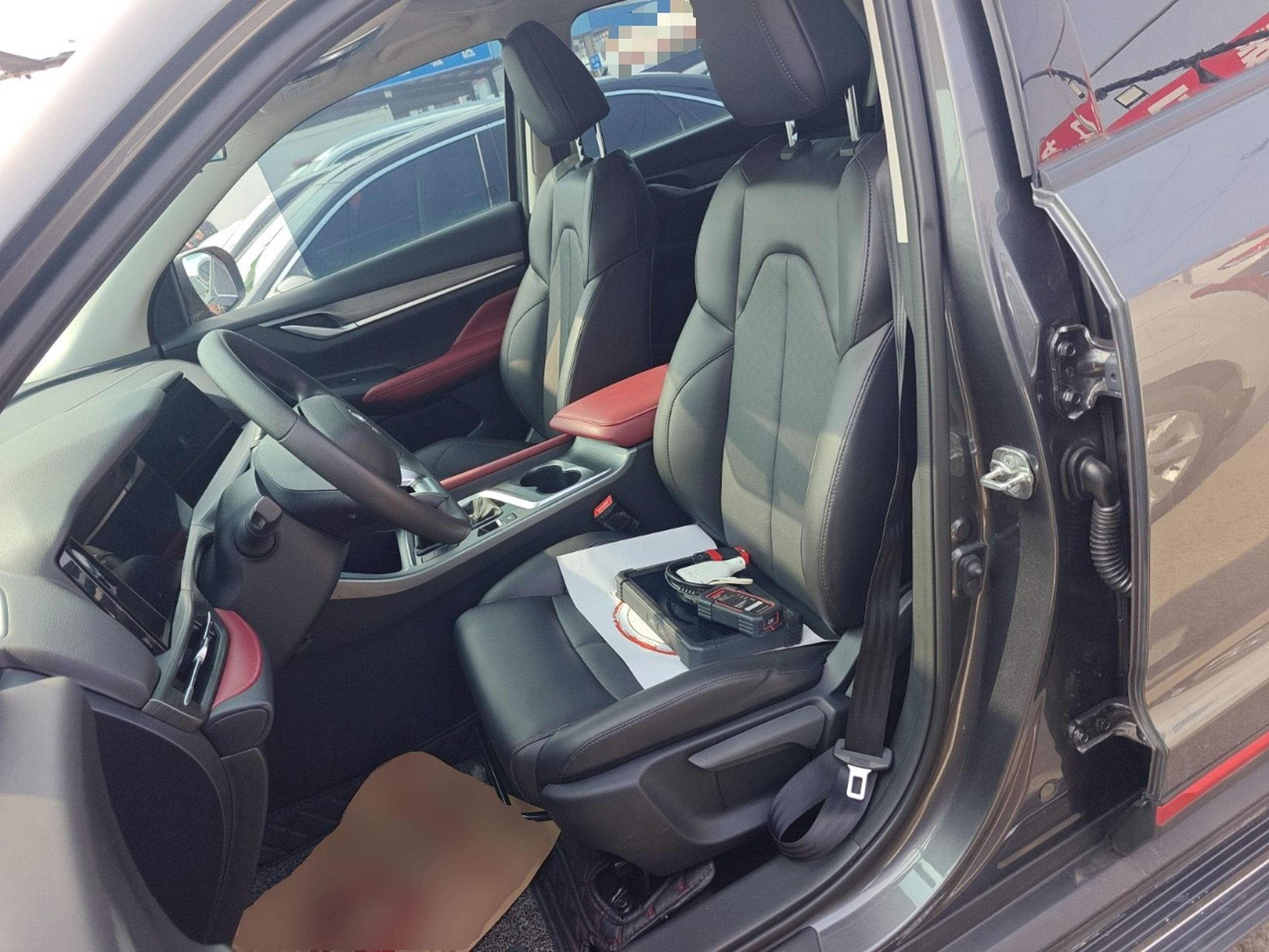 Interior delantero