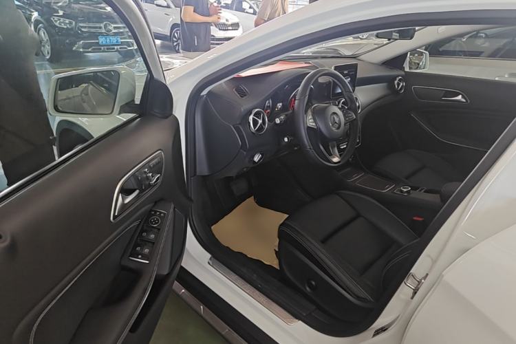 Used Mercedes-Benz GLA 2018 GLA 200 Fashion Model