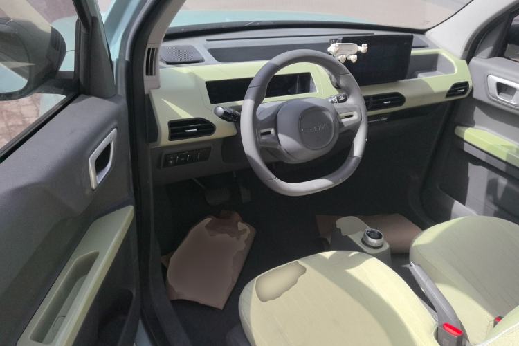 Used Geely Galaxy Panda 2023 Panda Mini 200km Endurance Bear