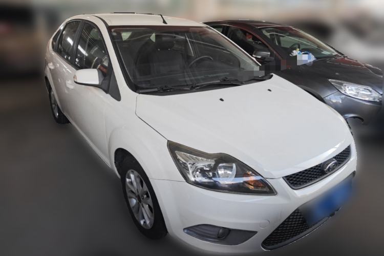 Used Ford Focus 2013 Hatchback Classic 1.8L Automatic Base Model
