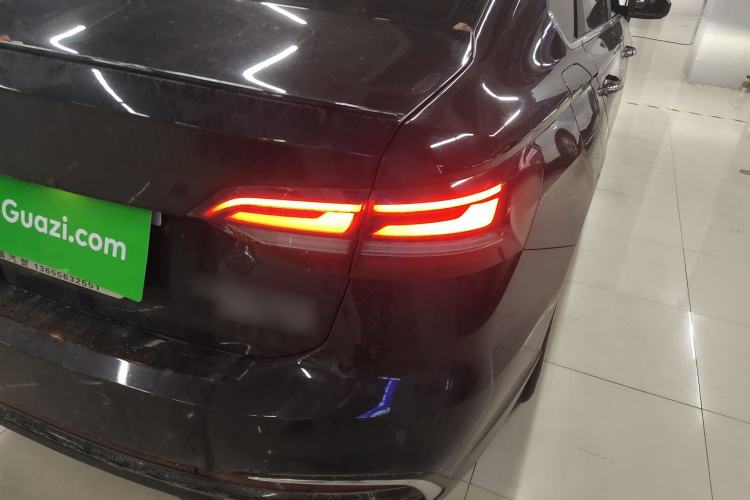 Used Volkswagen Lavida 2023 280TSI DSG Starry Sky Deluxe Edition Right Rear Taillight