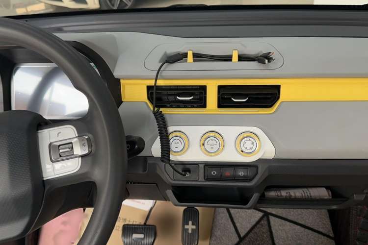 Used Chery New Energy QQ Ice Cream 2022 170km Sundae Phosphate Lithium-Ion