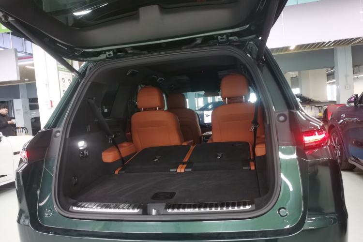 Used Li Auto L9 2022 Max model