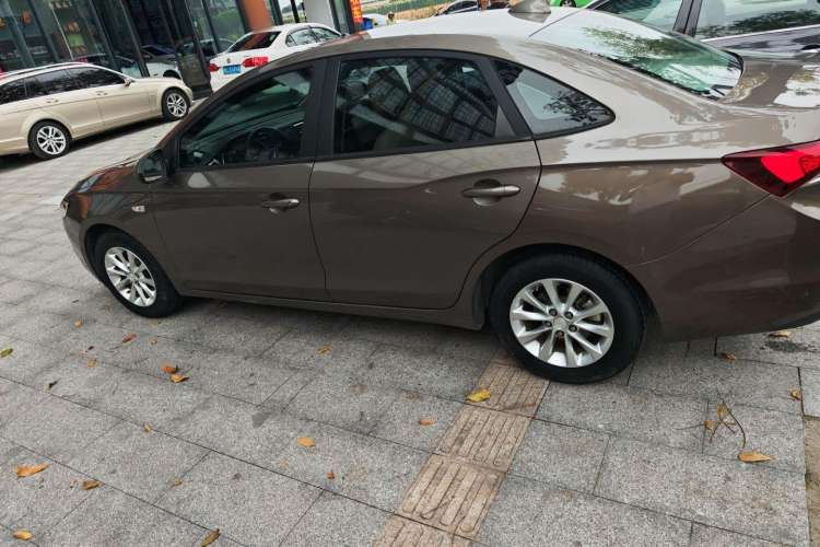 Used Buick GT 2019 15T Dual-Clutch Advanced Version China VI Standard
