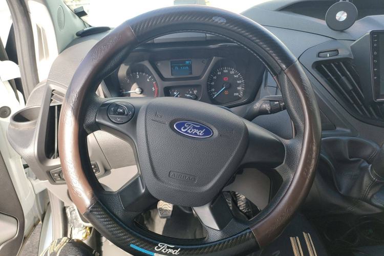 Used Ford Transit 2020 2.0T Diesel Multi-Function Commercial Vehicle Mid-Chassis Low-Roof Design with Dual Rear Doors Meeting China VI Emission Standards