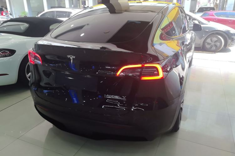 Used Tesla Model Y 2021 Performance High-Performance All-Wheel-Drive Version
