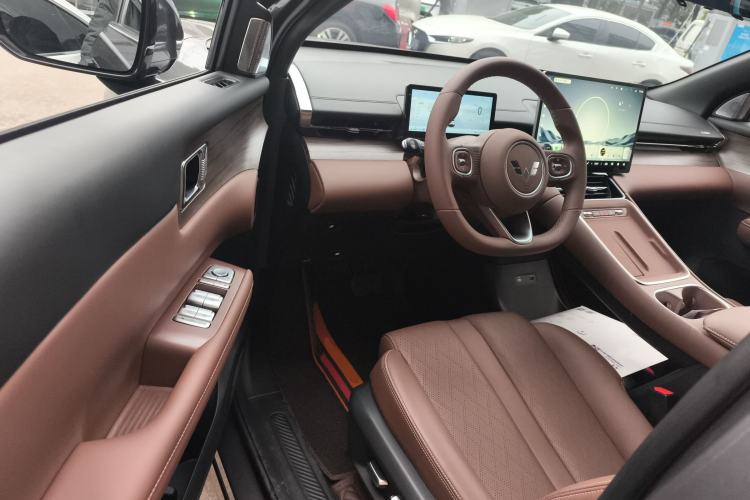 Used Wuling Xingguang S 2025 Model, 130km Leading Edition